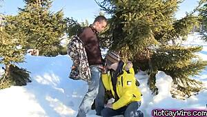 i cant believe im fucking this twink outside, hes so tight