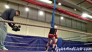 Lesbian Babe Fingered And Orally Pleasured 😍