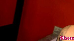 Bathing shemale solo pleasures herself with jerking off 😏