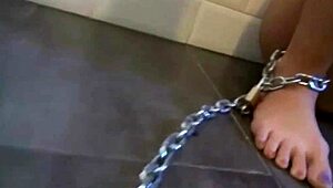 provocative ayesax showing her body at the park