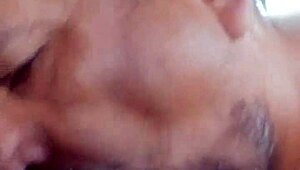 Latino sucking that big black shemale cock deep! 😈🍆