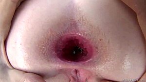 Non-stop ass-to-mouth action with Bonnie Grey and Mike Adriano outdoors