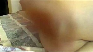 Milf Squirt Show in Wet Home Video