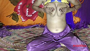 Indian bhabhi uses vibrator in room