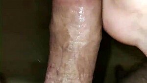 Watch me masturbate solo?