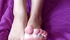 I adore my wife's sexy feet fetish, fingering her milf body