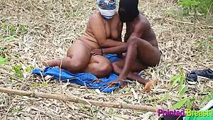 i was training outdoors when i suddenly fucked her big tits and pussy hard