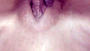 Argentinian latina gets her big ass fucked hard!