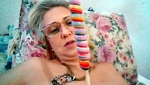 Blonde milf stella still sucks a delicious lollipop