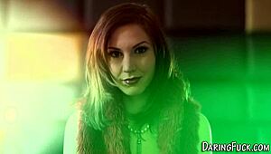 i finger euro lesbo pussy under christmas cosplay