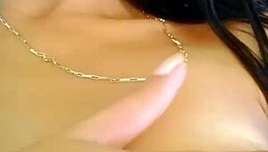 horny teen masturbates wet vagina and sends to naughty neighbor 😏