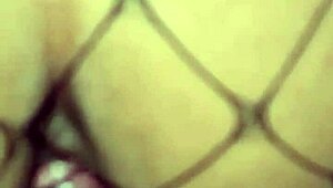 모레나 발에 정액 푸짐히 뿌려짐