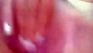 horny teen masturbates wet vagina and sends to naughty neighbor 😏