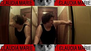 Cachonda's insatiable appetite for sex leads her to eagerly pleasure her boyfriend's throbbing member as soon as she returns home