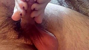 Foot massage leads to intense sole fuck and footjob