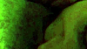 Amateur wife gives blowjob and licks ass 😘