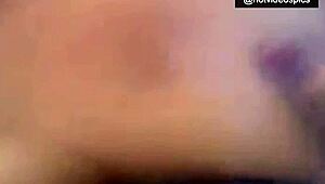 Amateur couple shares big boobs and tits in Hindi adult video