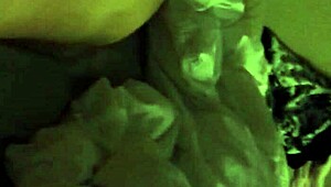 Amateur wife gives blowjob and licks ass 😘