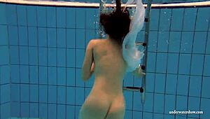 Wow, hot Kristy babe in swimming pool