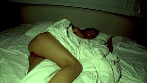 Woke Up at Night and Fucked Milf Until She Screamed