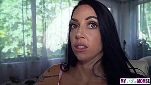 Stepmom Lilith Morningstar Delivers Intense Focus Training