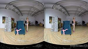 Blonde Amateur With Natural Tits Strips Boldly In Vr Reality