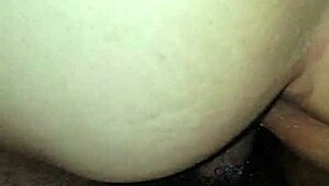 バックでヤリマン激しい快楽感じまくり
