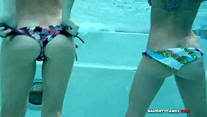 booty shaking nude underwater in hd sexy comic