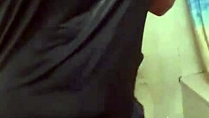 큰 가슴 금발 피트니스 모델 근육 보디빌더한테 세게 박힘