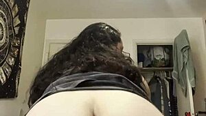 I Twerk in My Tight Gray Dress Showing Big Latina Ass