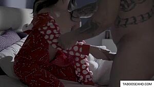 Teen Deepthroating Santa In Fantasy?