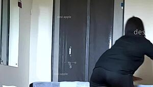 인디안 틴이 스파 마사지에서 자지 플래시!