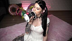 Hey, watch perfect bae Honey Haze on her knees sucking?