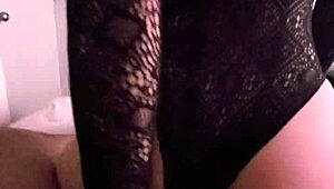 Rica prostituta culona gives sentones in hotel, I came inside her without condom.