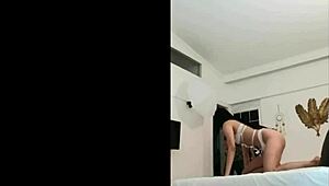 deliciosa prepago sends her pack to a client in this latina solo