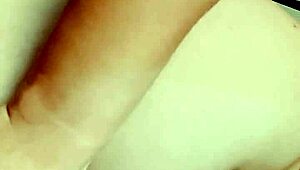Ever tried morning sex with a horny babe?