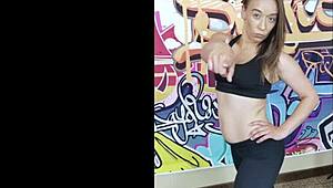 Watch Nicci Taylor's 1980s workout trailer with black cock action!