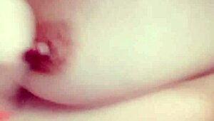 Ever tried morning sex with a horny babe?