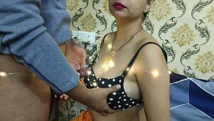 Hey, Diwali obdobia udreli, ale zadok dostal kkt so svetlami na tvári!