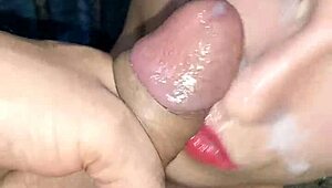 Argentina Likes It All On Her Face