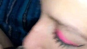 Argentina Likes It All On Her Face