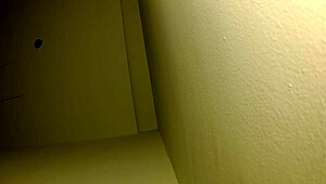 Shaving that pussy smooth! 😏