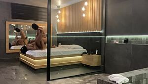 Amatir Duduk di Kontol Hitam Besar