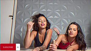 Spike guides the handjob with Lady Milf 😈