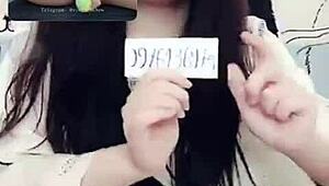 i'm watchin jin xinh bunny live show, full face while talkin