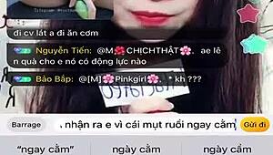 i'm watchin jin xinh bunny live show, full face while talkin