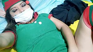 I'm back, horny duende masturbating for intense fucking.