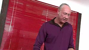 paige ashley and lou lou are such horny sluts!