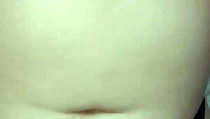 linda latina shows off her beautiful feet in sensual amateur video