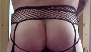 Damn! As Bisexual Crossdresser, I Crave Intense Anal Fucking!